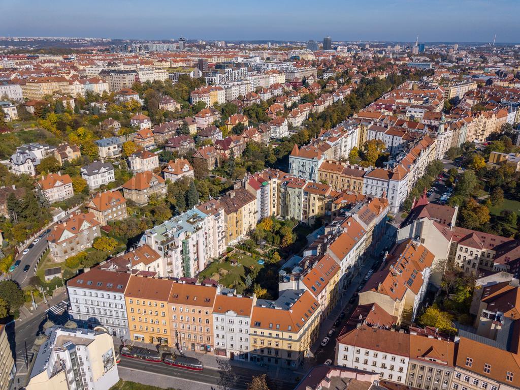 Downtown Suites Kodanska Prága Kültér fotó