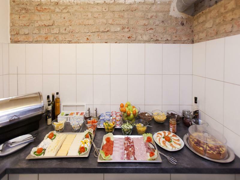 Downtown Suites Kodanska Prága Kültér fotó