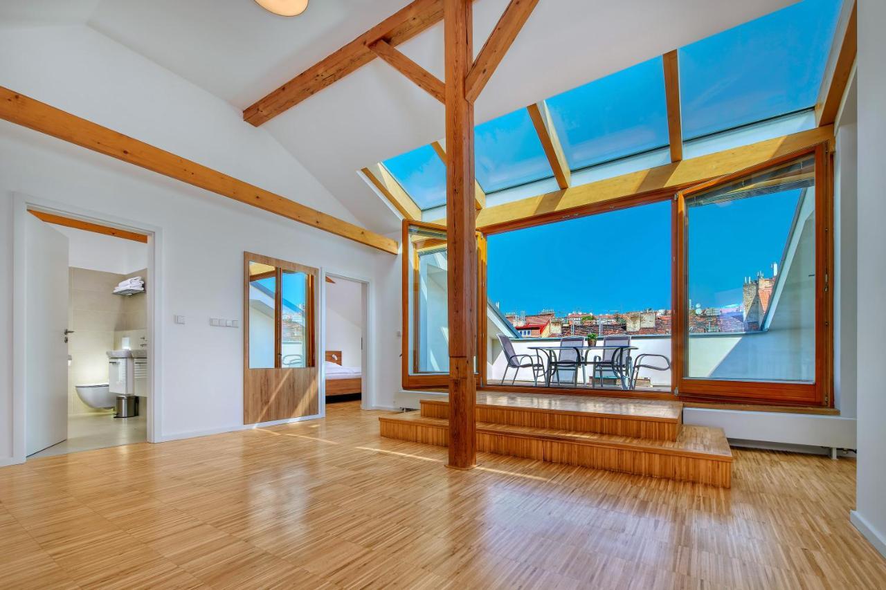 Downtown Suites Kodanska Prága Kültér fotó